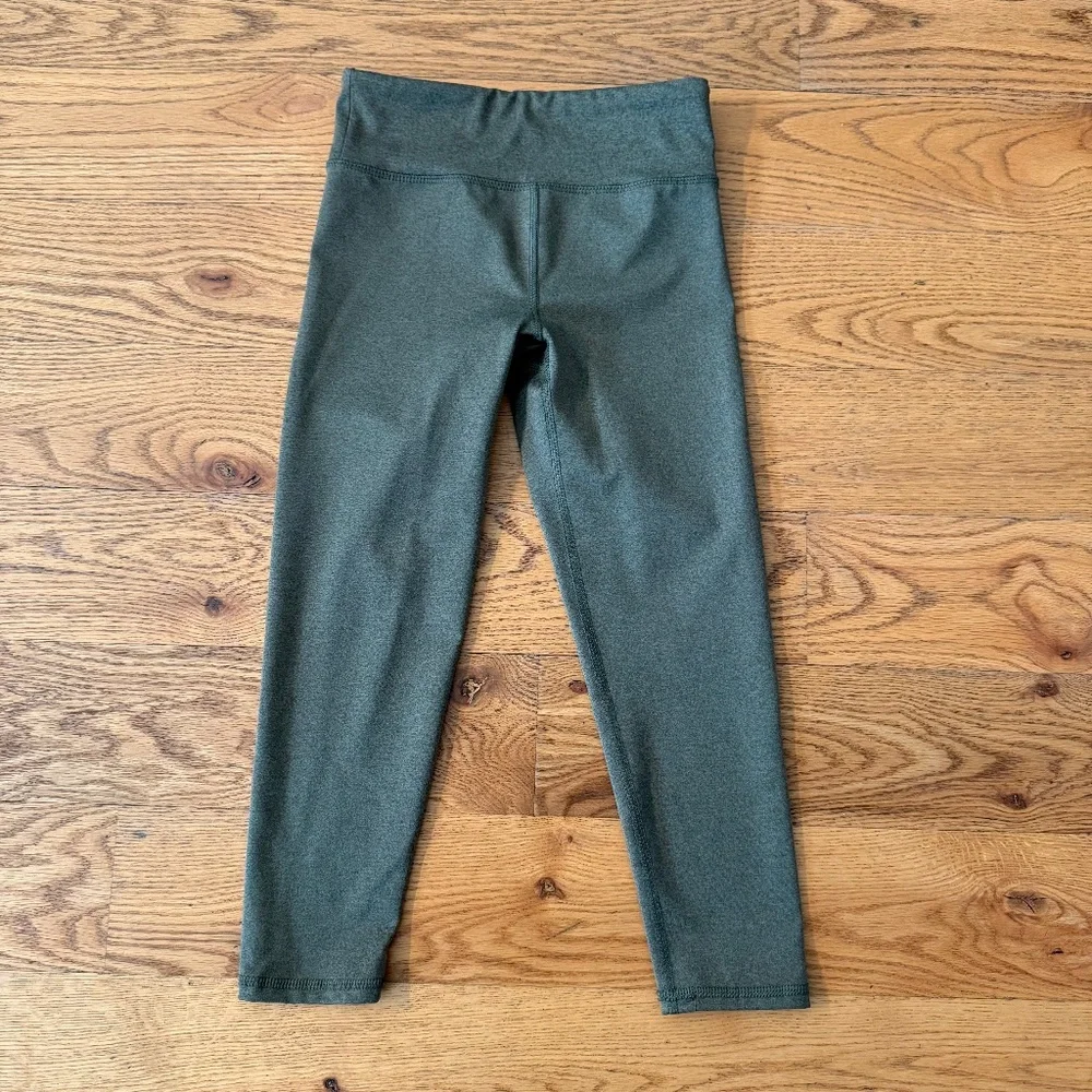 Old Navy Army Green Youth Girls Leggings (Size 6-7 / Small)